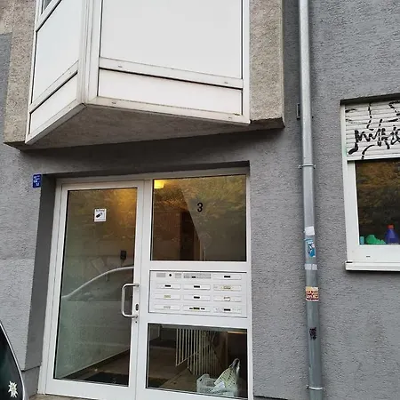 아파트 Modernes 3 Mit 5 Schlafzimmer 8 Einzelne Betten