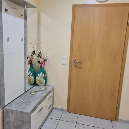 아파트 Modernes 3 Mit 5 Schlafzimmer 8 Einzelne Betten 도르트문트