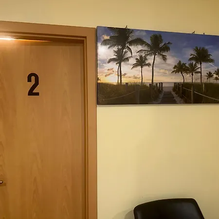Modernes 3 Mit 5 Schlafzimmer 8 Einzelne Betten * 도르트문트