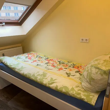 아파트 Modernes 3 Mit 5 Schlafzimmer 8 Einzelne Betten *