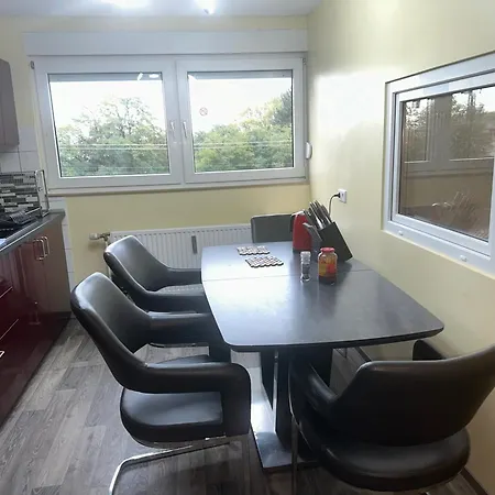 Modernes 3 Mit 5 Schlafzimmer 8 Einzelne Betten
