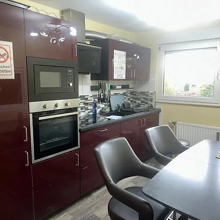 Modernes 3 Mit 5 Schlafzimmer 8 Einzelne Betten 아파트